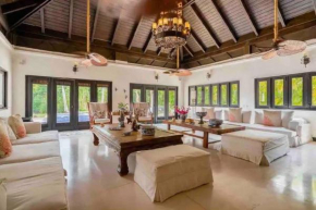 Villa De Campo - Luxury 8 Beds 7 Baths Villa at Casa De Campo